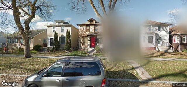 Photo of 613 Rosedale Avenue in Winnipeg, Manitoba