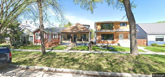 Photo of 665 Walker Avenue in Winnipeg, Manitoba