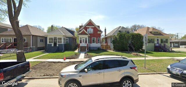 702 Beresford Avenue（加拿大曼尼托巴省溫尼伯市）房屋照片