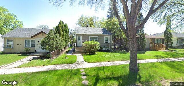 702 Rosedale Avenue（加拿大曼尼托巴省溫尼伯市）房屋照片