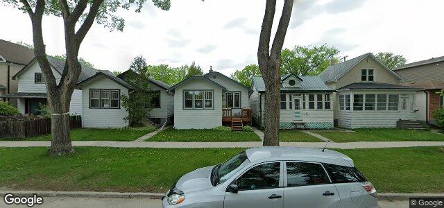 709 Rathgar Avenue（加拿大曼尼托巴省溫尼伯市）房屋照片