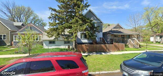 710 Nassau Street S（加拿大曼尼托巴省溫尼伯市）房屋照片