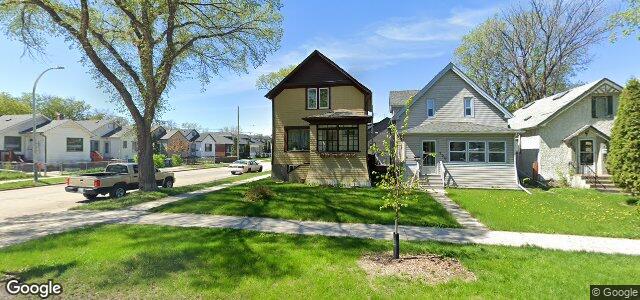 Photo of 722 Nassau Street S in Winnipeg, Manitoba