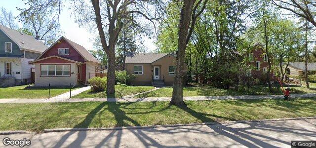 Larawan ng 734 Beresford Avenue sa Winnipeg, Manitoba