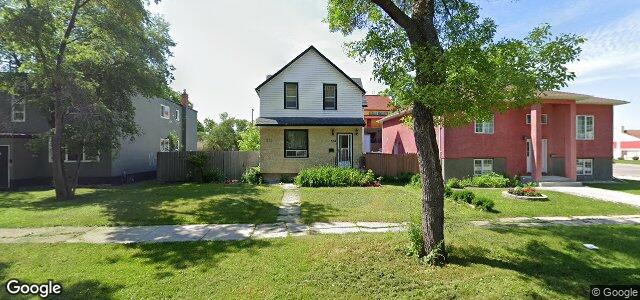 Photo of 388 Stella Avenue in Winnipeg, Manitoba