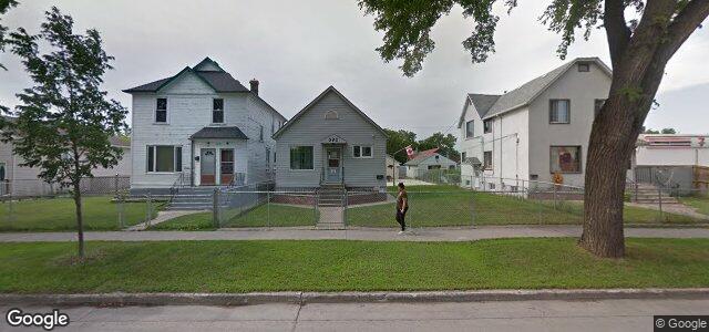 392 Flora Avenue（加拿大曼尼托巴省溫尼伯市）房屋照片