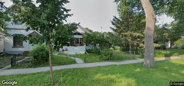 102 Inkster Boulevard（加拿大曼尼托巴省溫尼伯市）房屋照片
