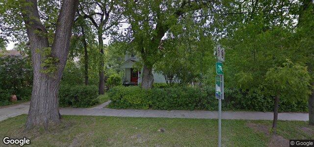 Photo of 137 Scotia Street in Winnipeg, Manitoba