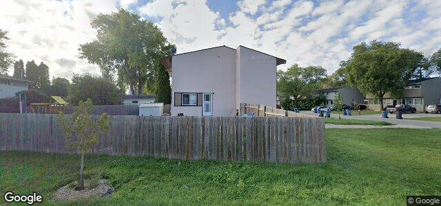 124 Berkshire Bay（加拿大曼尼托巴省溫尼伯市）房屋照片