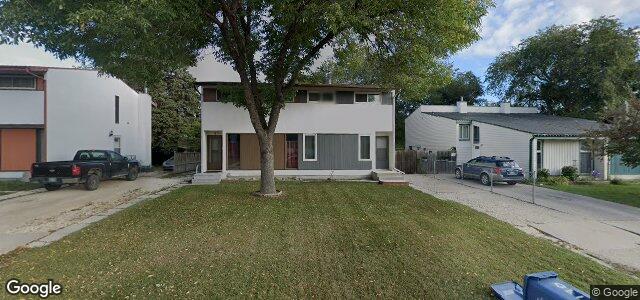 Photo of 28 Berkshire Bay in Winnipeg, Manitoba