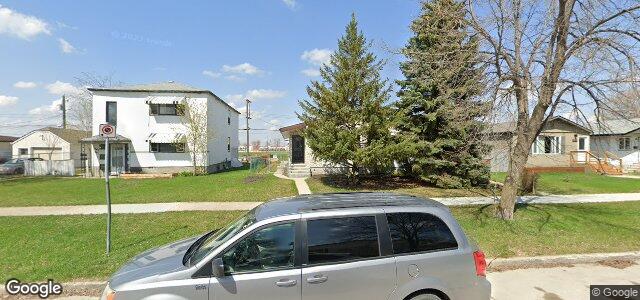 945 Dugas Street（加拿大曼尼托巴省溫尼伯市）房屋照片