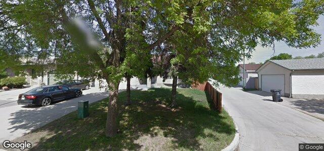 10 Olford Crescent（加拿大曼尼托巴省溫尼伯市）房屋照片