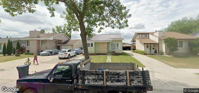Photo of 104 Leahcrest Crescent in Winnipeg, Manitoba