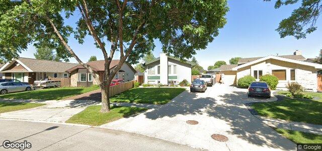 105 Skrypnyk Crescent（加拿大曼尼托巴省溫尼伯市）房屋照片