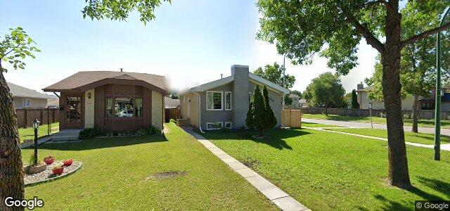 124 Skrypnyk Crescent（加拿大曼尼托巴省溫尼伯市）房屋照片