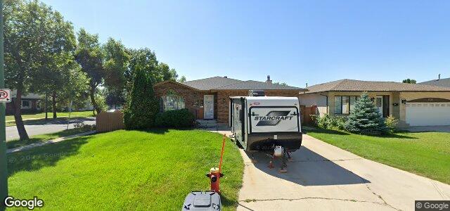 130 Olford Crescent（加拿大曼尼托巴省温尼伯市）房屋照片