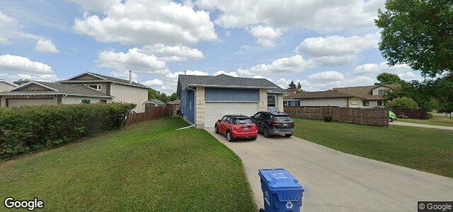 142 Arthur Wright Crescent（加拿大曼尼托巴省溫尼伯市）房屋照片