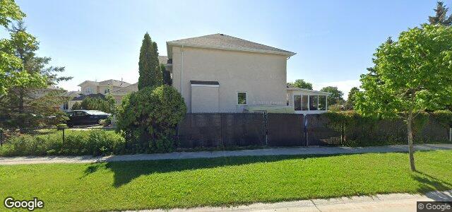 221 Foxwarren Drive（加拿大曼尼托巴省溫尼伯市）房屋照片