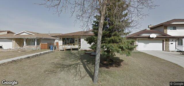 23 Sasaki Crescent（加拿大曼尼托巴省溫尼伯市）房屋照片