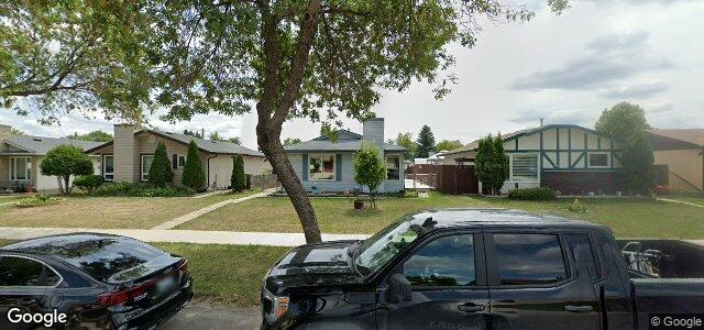 30 Leahcrest Crescent（加拿大曼尼托巴省溫尼伯市）房屋照片