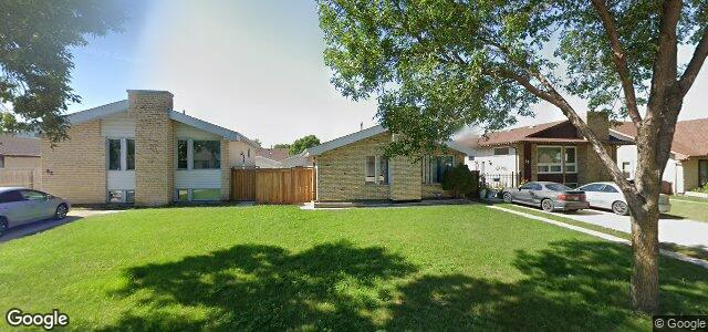 66 Skrypnyk Crescent（加拿大曼尼托巴省溫尼伯市）房屋照片