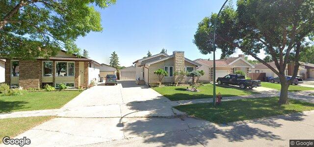 73 Skrypnyk Crescent（加拿大曼尼托巴省溫尼伯市）房屋照片