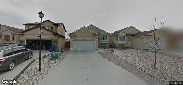 Larawan ng 77 Khalsa Street sa Winnipeg, Manitoba