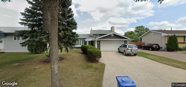 88 Arthur Wright Crescent（加拿大曼尼托巴省溫尼伯市）房屋照片