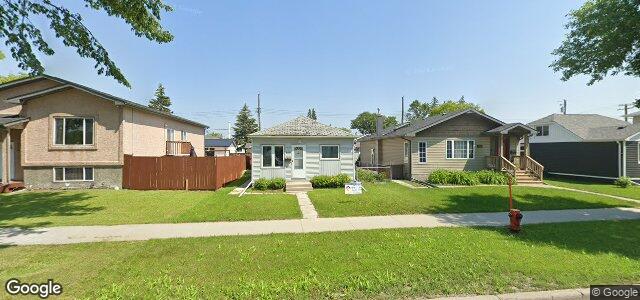 211 Templeton Avenue（加拿大曼尼托巴省溫尼伯市）房屋照片