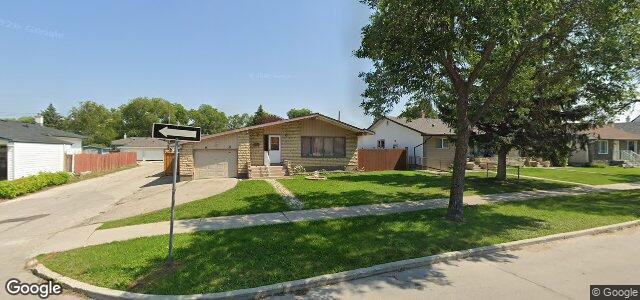 Photo of 301 Leila Avenue in Winnipeg, Manitoba