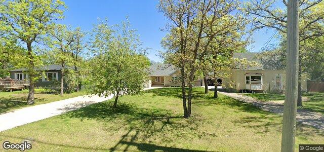 225 Oakdale Drive（加拿大曼尼托巴省溫尼伯市）房屋照片