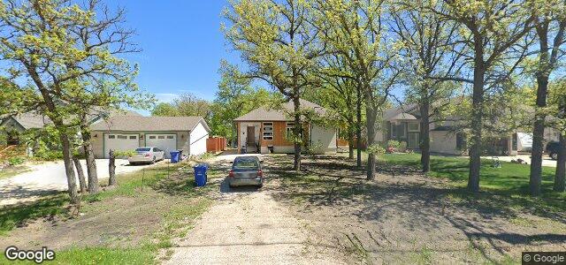 261 Oakdale Drive（加拿大曼尼托巴省溫尼伯市）房屋照片