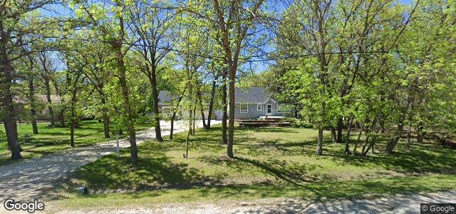 354 Oakdale Drive（加拿大曼尼托巴省溫尼伯市）房屋照片