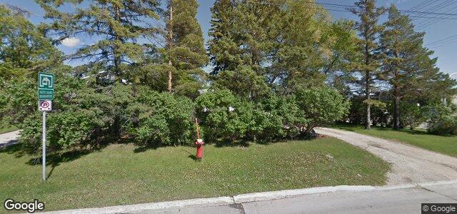 425 Oakdale Drive（加拿大曼尼托巴省溫尼伯市）房屋照片