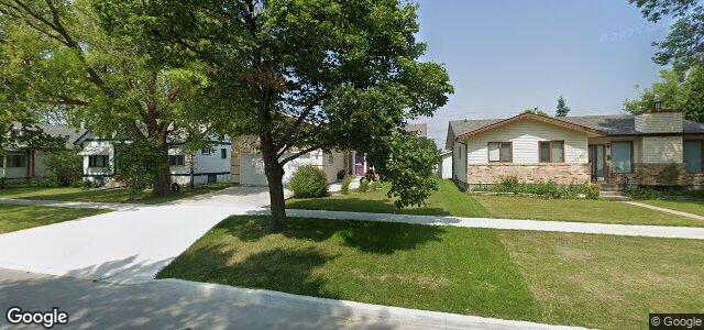 1015 Manahan Avenue（加拿大曼尼托巴省溫尼伯市）房屋照片