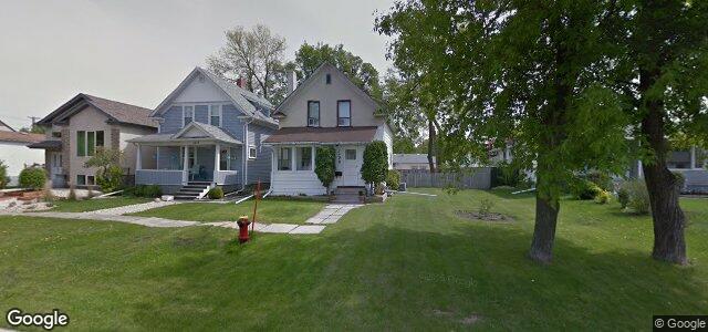 1020 Kelsey Avenue（加拿大曼尼托巴省溫尼伯市）房屋照片