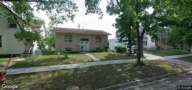1024 Dumas Avenue（加拿大曼尼托巴省溫尼伯市）房屋照片