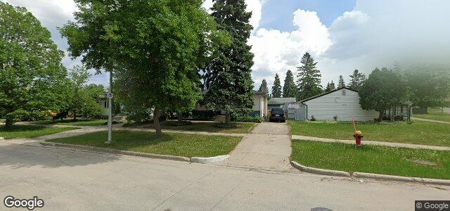 1028 Radisson Avenue（加拿大曼尼托巴省溫尼伯市）房屋照片