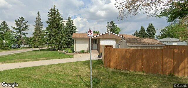 1048 Kelsey Avenue（加拿大曼尼托巴省溫尼伯市）房屋照片