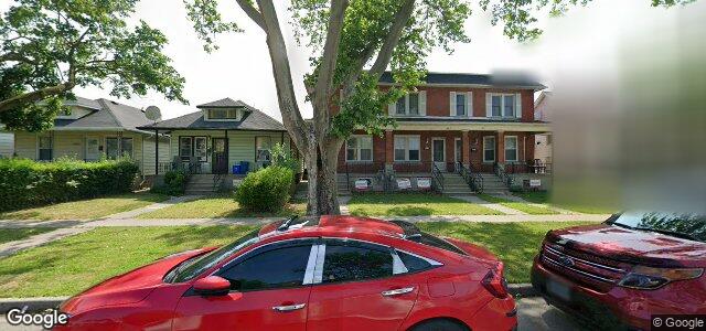 1055 Howard Avenue（加拿大曼尼托巴省溫尼伯市）房屋照片