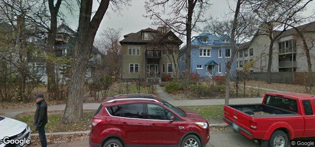 587 Stradbrook Avenue（加拿大曼尼托巴省溫尼伯市）房屋照片