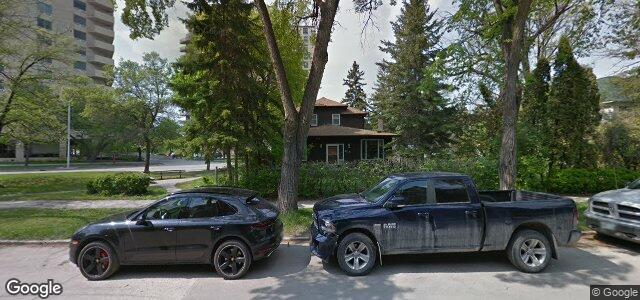 611 Wardlaw Avenue（加拿大曼尼托巴省溫尼伯市）房屋照片