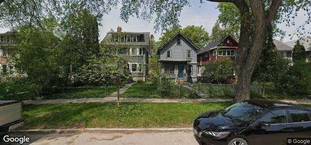 829 Mcmillan Avenue（加拿大曼尼托巴省溫尼伯市）房屋照片