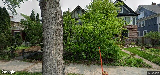 860 Grosvenor Avenue（加拿大曼尼托巴省溫尼伯市）房屋照片