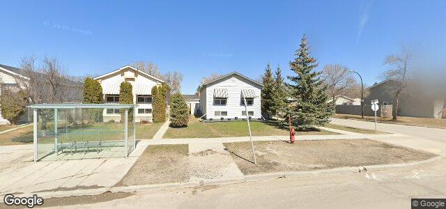 1005 Dakota Street（加拿大曼尼托巴省溫尼伯市）房屋照片