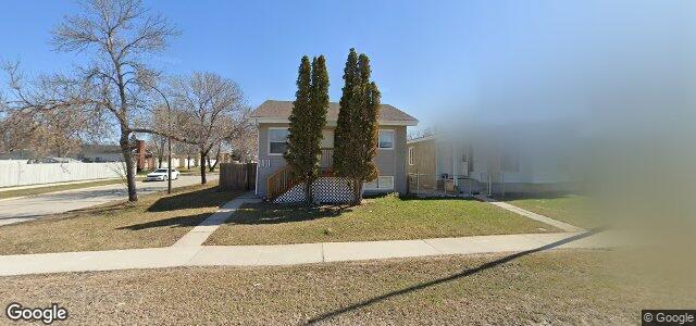 1011 Dakota Street（加拿大曼尼托巴省溫尼伯市）房屋照片