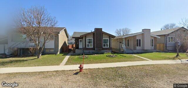 1031 Dakota Street（加拿大曼尼托巴省溫尼伯市）房屋照片