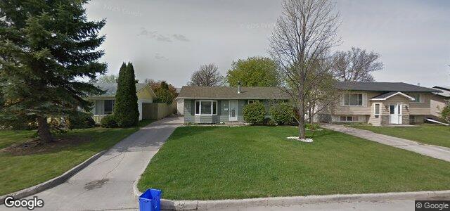 114 Pembridge Bay（加拿大曼尼托巴省溫尼伯市）房屋照片