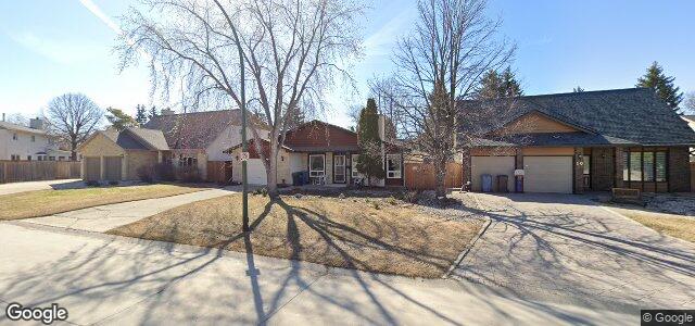 14 Wakopa Place（加拿大曼尼托巴省溫尼伯市）房屋照片