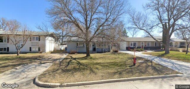 Photo of 18 Woodford Bay in Winnipeg, Manitoba